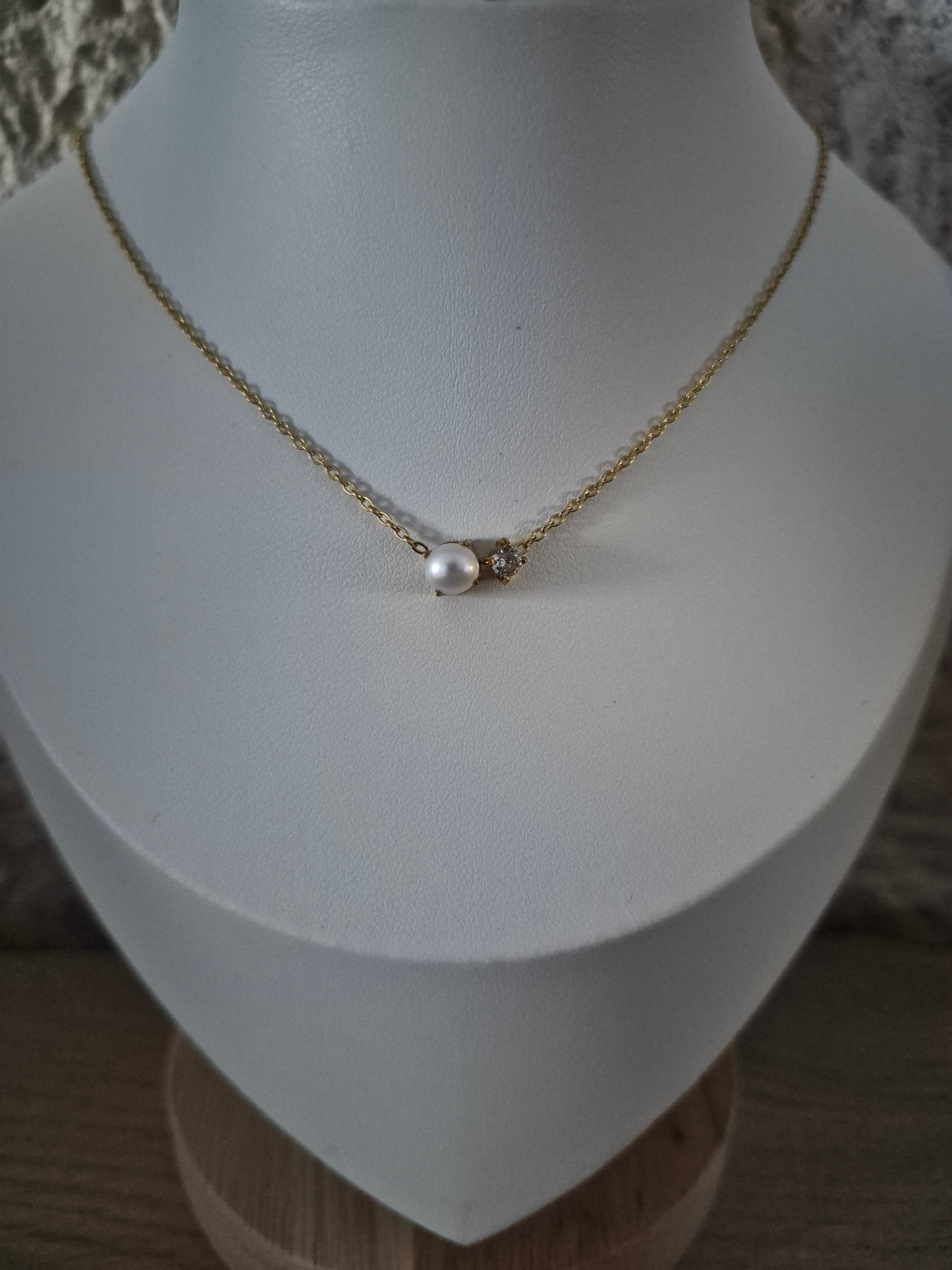 Collier Pearl