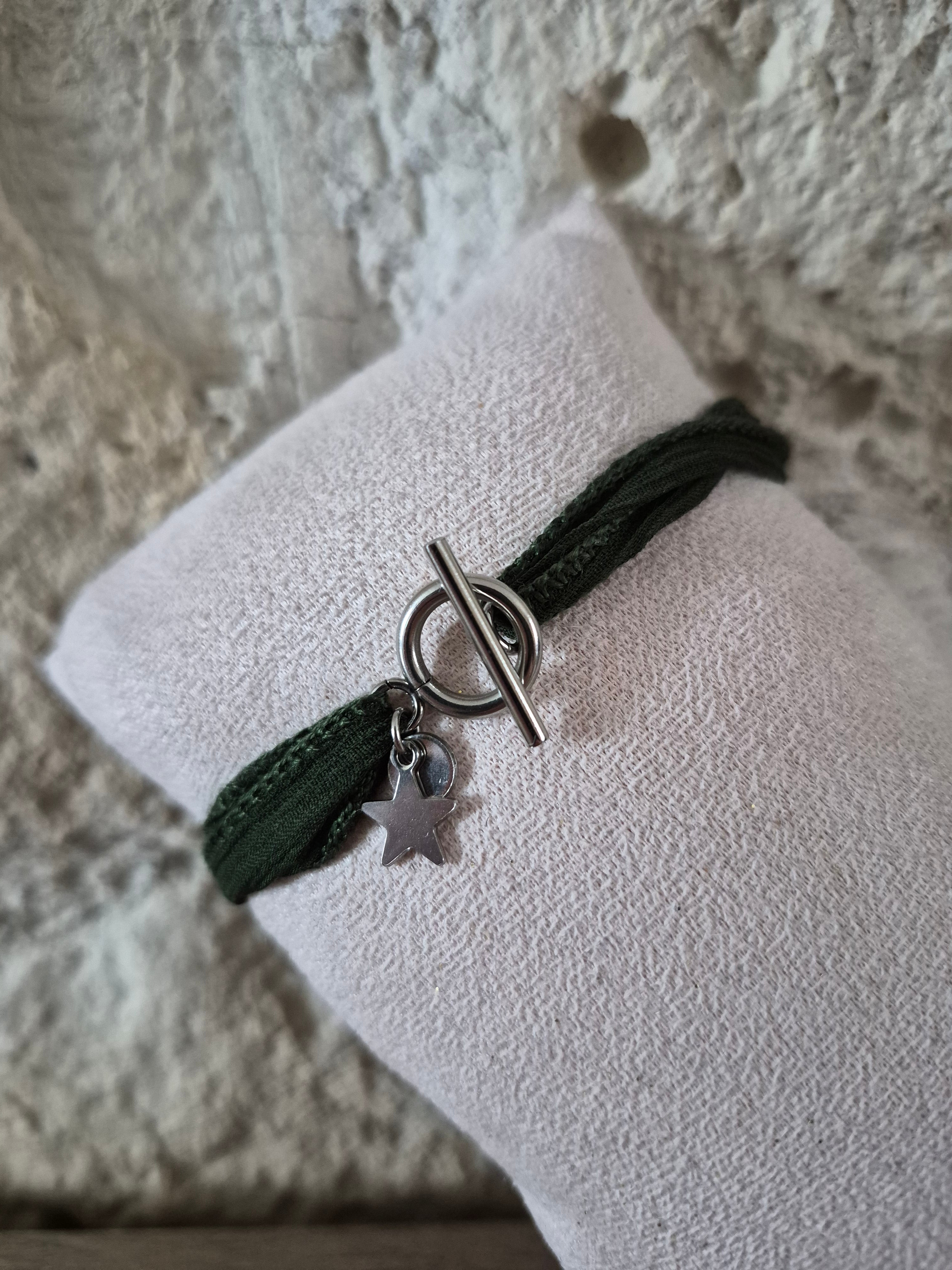 Bracelet cordon vert