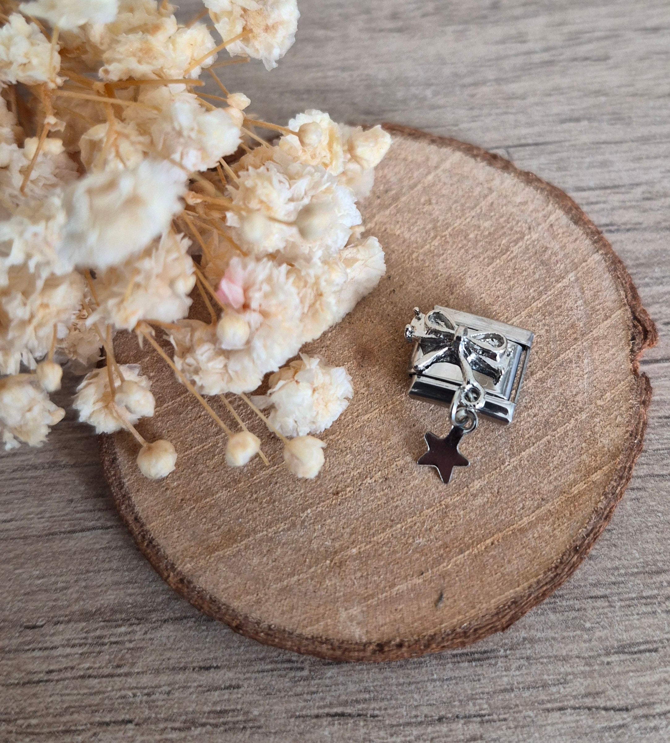 Charm nœud et étoile